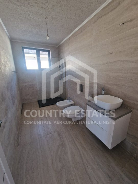 Vila 5 camere de vanzare in Buftea Crevedia in ansamblu de vile noi