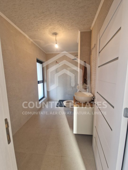 Vila 5 camere de vanzare in Buftea Crevedia in ansamblu de vile noi