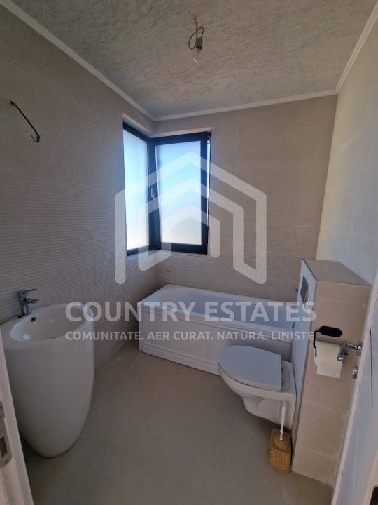 Vila 5 camere de vanzare in Buftea Crevedia in ansamblu de vile noi