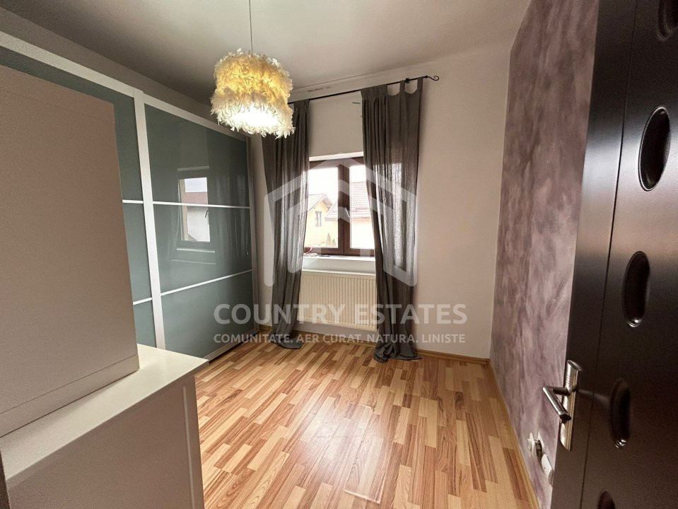Vila duplex de inchiriat, mobilata, strada privata cu bariera, Padurea Tamasi