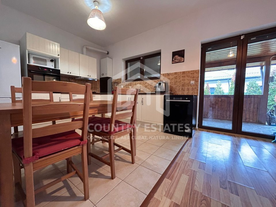 Vila duplex de inchiriat, mobilata, strada privata cu bariera, Padurea Tamasi