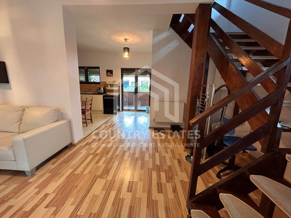 Vila duplex de inchiriat, mobilata, strada privata cu bariera, Padurea Tamasi