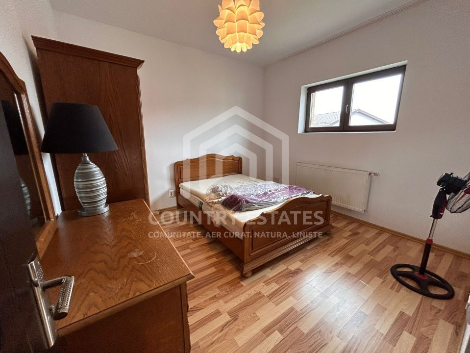 Vila duplex de inchiriat, mobilata, strada privata cu bariera, Padurea Tamasi