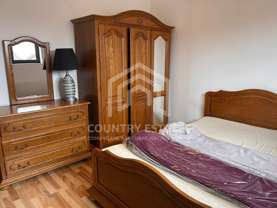 Vila duplex de inchiriat, mobilata, strada privata cu bariera, Padurea Tamasi