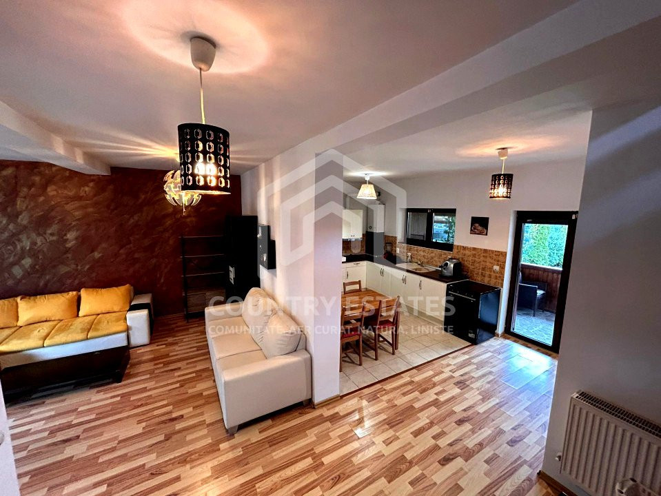Vila duplex de inchiriat, mobilata, strada privata cu bariera, Padurea Tamasi