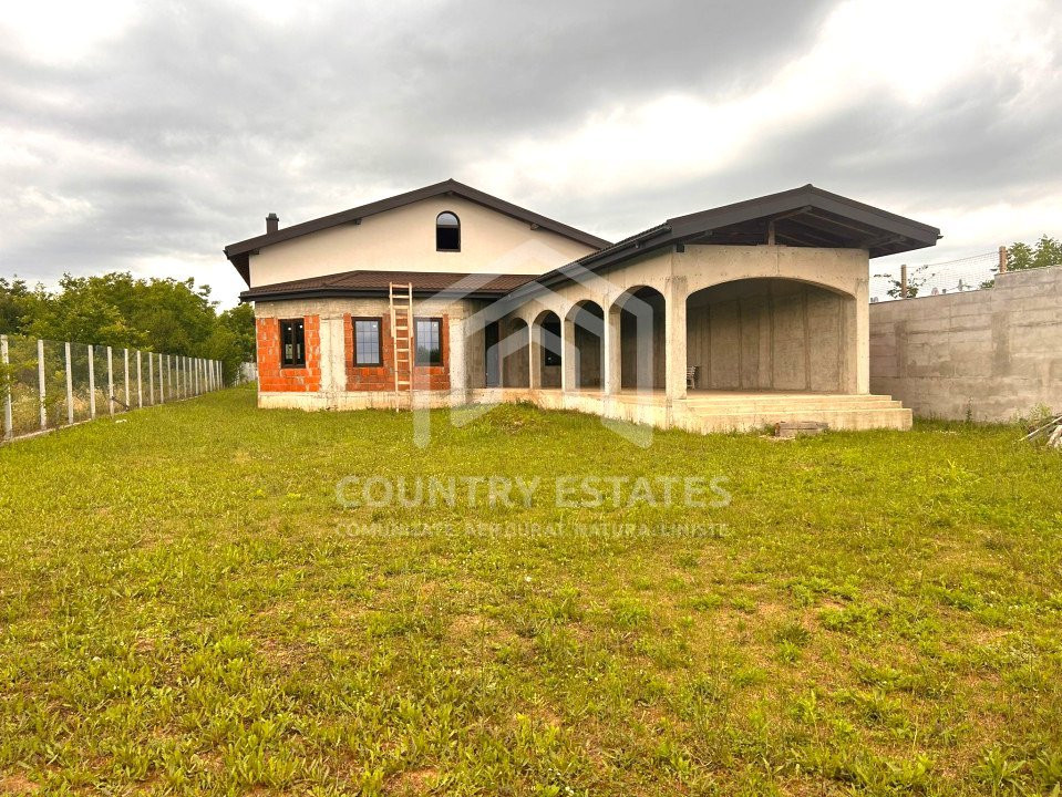 Grey Manor, de vanzare, la gri, teren generos de 5000 mp, Corbeanca