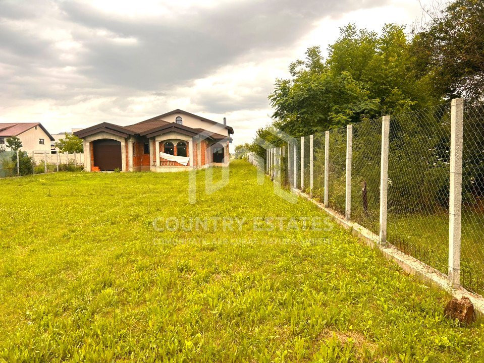 Grey Manor, de vanzare, la gri, teren generos de 5000 mp, Corbeanca