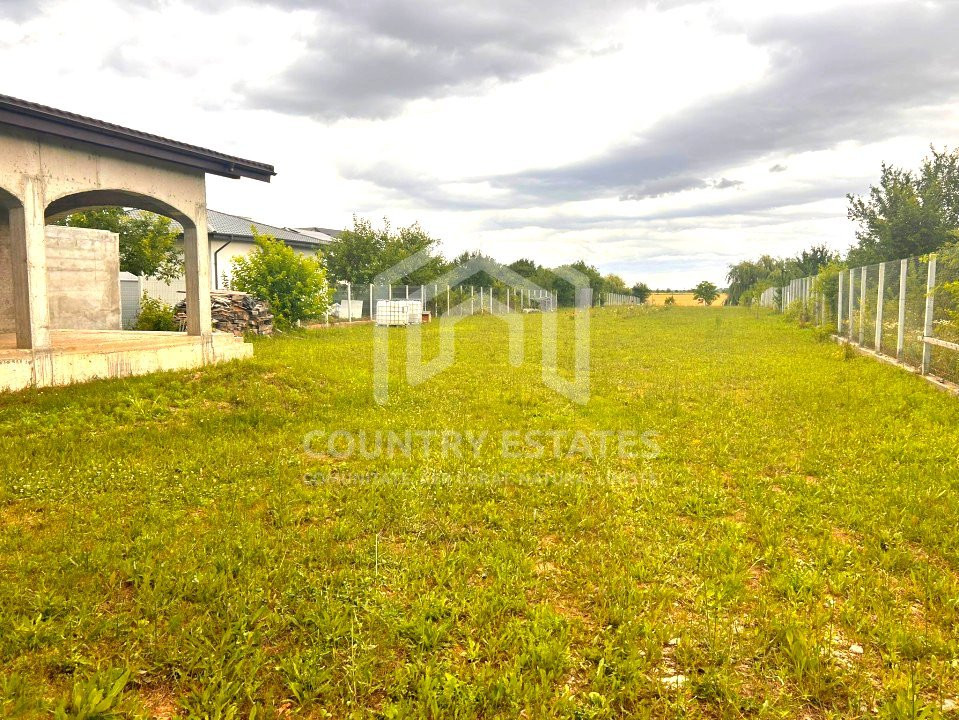 Grey Manor, de vanzare, la gri, teren generos de 5000 mp, Corbeanca