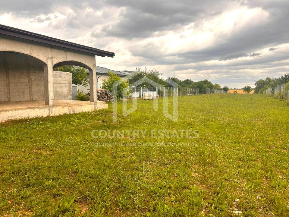 Grey Manor, de vanzare, la gri, teren generos de 5000 mp, Corbeanca