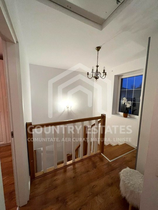 Vila Corbeanca Park, de vanzare, veranda inchisa, vegetatie matura, Corbeanca