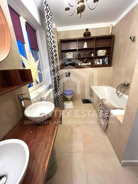 Vila Corbeanca Park, de vanzare, veranda inchisa, vegetatie matura, Corbeanca