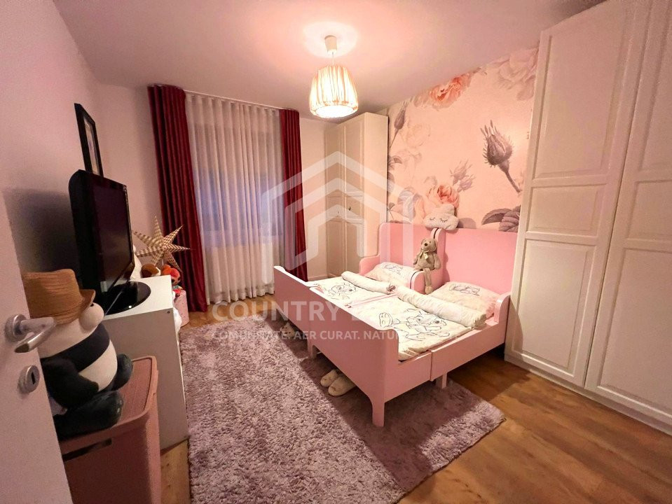 Vila Corbeanca Park, de vanzare, veranda inchisa, vegetatie matura, Corbeanca