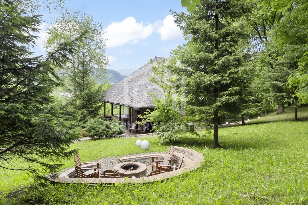 Villa Elisabeta, mountain domain, fairytale area, Cerasu, Prahova county