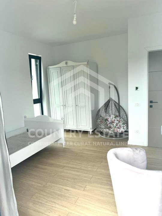 Vila Crib, prima inchiriere, pozitie aproape centrala, la padure, Corbeanca