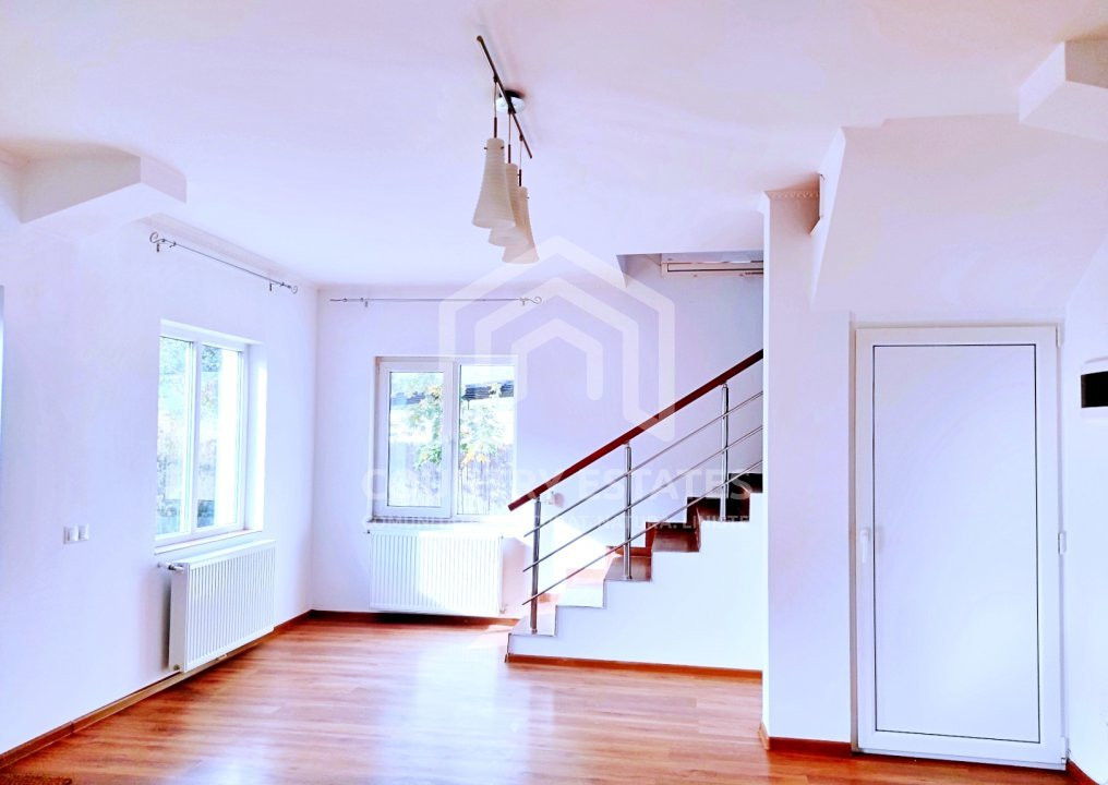 Locuinta individuala de inchiriat in Corbeanca, nemobilat, langa Paradisul Verde