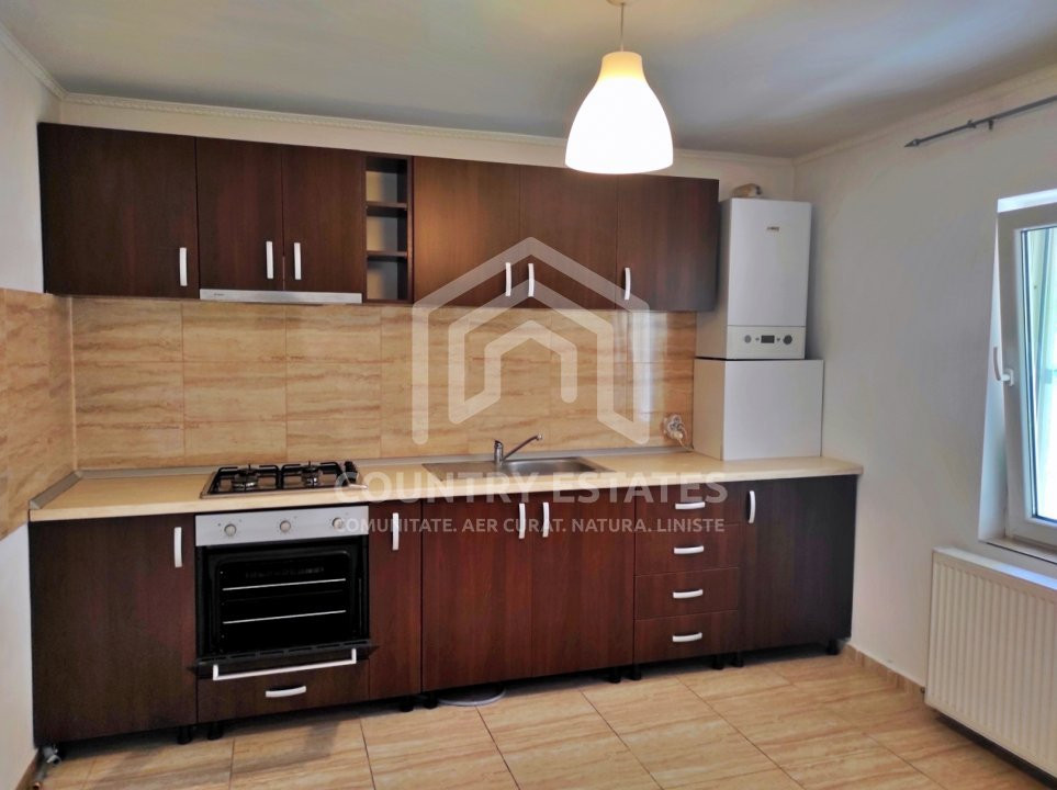 Locuinta individuala de inchiriat in Corbeanca, nemobilat, langa Paradisul Verde