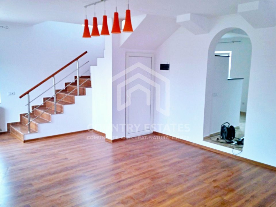 Locuinta individuala de inchiriat in Corbeanca, nemobilat, langa Paradisul Verde