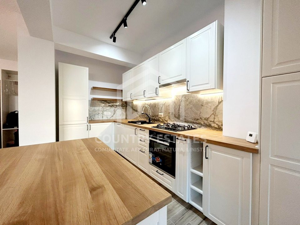 Vila North One, duplex complet mobilat, Balotesti