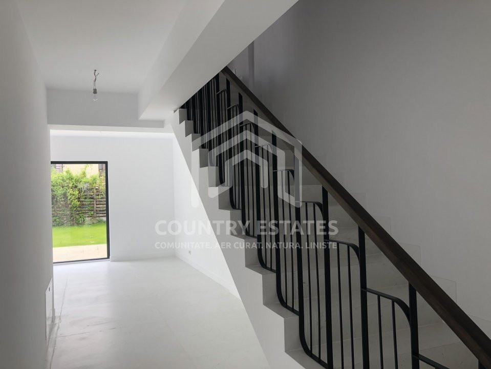 OPORTUNITATE! Vila SMART, ansamblu rezidential Vernis Sunrise Villas, Corbeanca