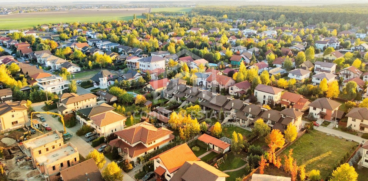 Casa viitorului, vila cu 5 camere, independenta energetic in Paradisul Verde